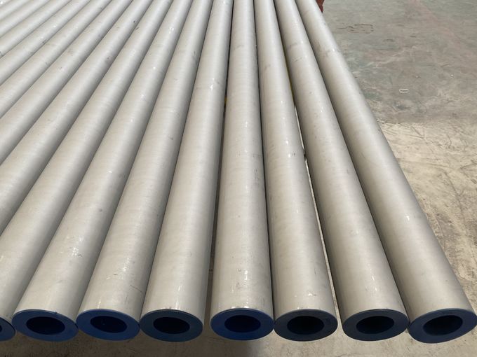 Rura bez szwu ze stali nierdzewnej 3 "SCH40S ASTM / ASME A312 / SA312 TP317 TP317L