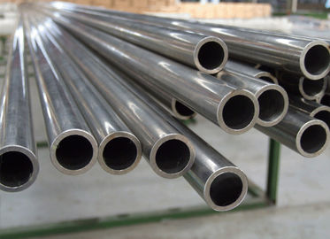 Jasny Annealed rury ze stali nierdzewnej DIN 17458 EN10216-5 TC 1 D4 / T3 1,4301 / 1,4307 25,4 X 2,11 X 6096 MM