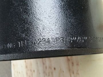 Butt Weld zabudowy, ASTM A234 WPB, 90deg.  Łokieć LR, 1 &quot;SCH40 BW B16.9, czarny obraz
