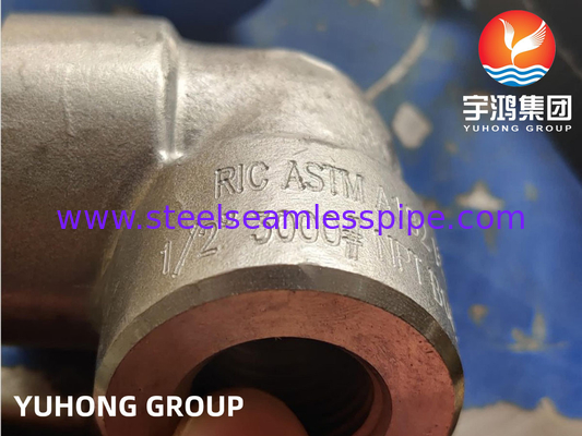 ASTM A182 F53 Kute kolano 90 stopni NPT 3000 # 1/2 '' do 4 '' ASME B16.11