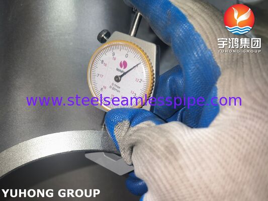 Kolano ze stali nierdzewnej ASTM A403 WP304, spawane doczołowo