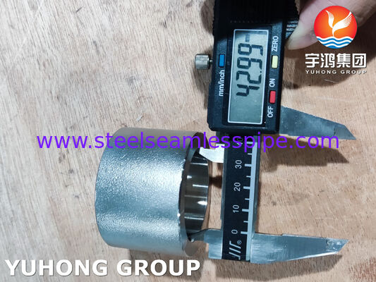 ASTM A182 F304 3000# SW i NPT sprzęgło, wysokiej odporności na korozję stojak stalowy ze stali nierdzewnej i NPT sprzęgło węzłowe do rur przemysłowych