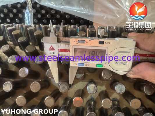 ASTM A335 P22 żeberkowana rura z kołkami i kołkami ze stali węglowej