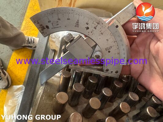 ASTM A335 P22 żeberkowana rura z kołkami i kołkami ze stali węglowej