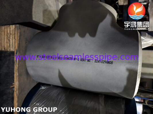 ASTM A815 UNS S31803 Dopasowanie stalowe z podwójnej konstrukcji ASME B16.9 Buttweld Duplex 2205 Equal Tee